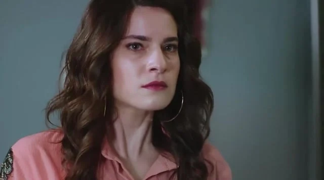 Кадры из сериала Клятва (2019)